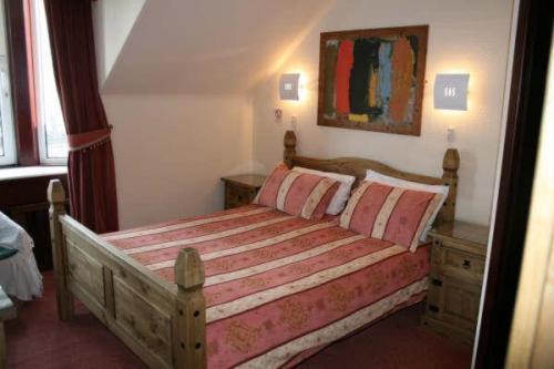 Mackenzies Highland Inn Aviemore Bilik gambar